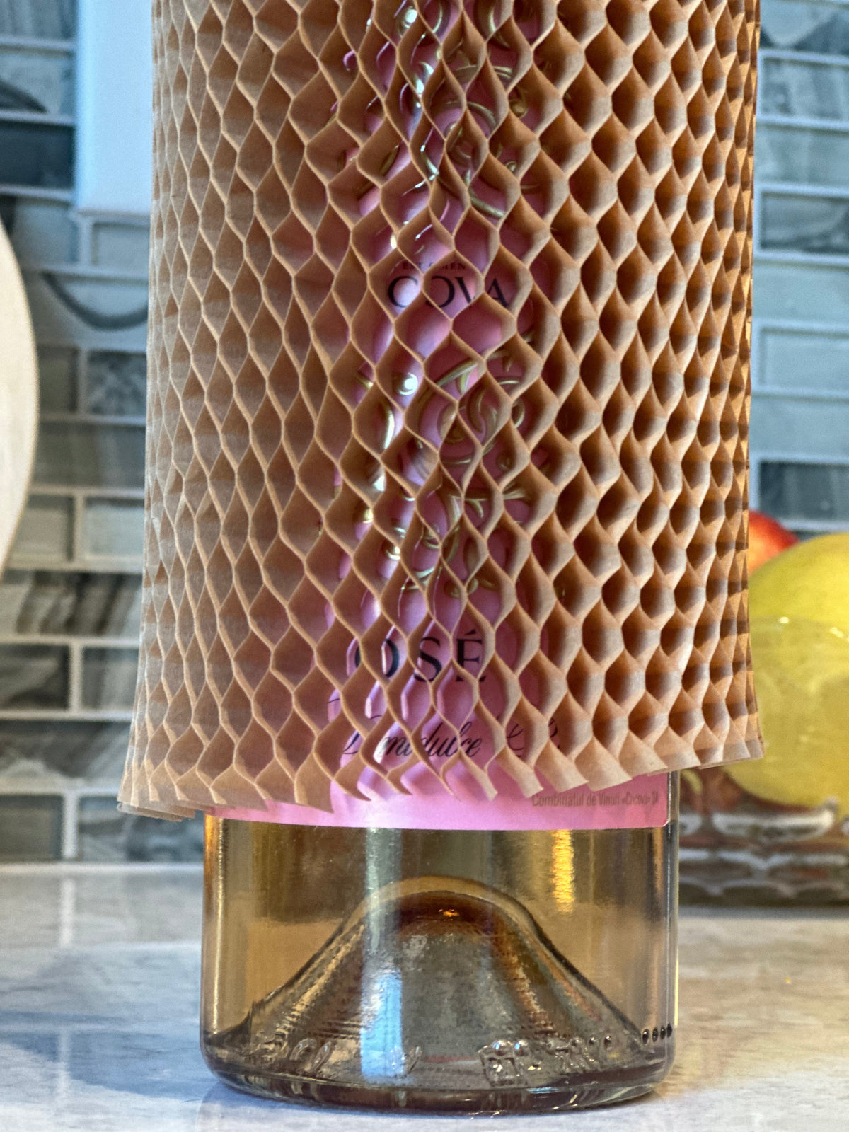 Honeycomb Paper Sleeves Wholesale– 70gsm 90gsm Kraft, 4 Sizes, Eco-Friendly Protective Packaging for Bottles, Cosmetics & Glassware