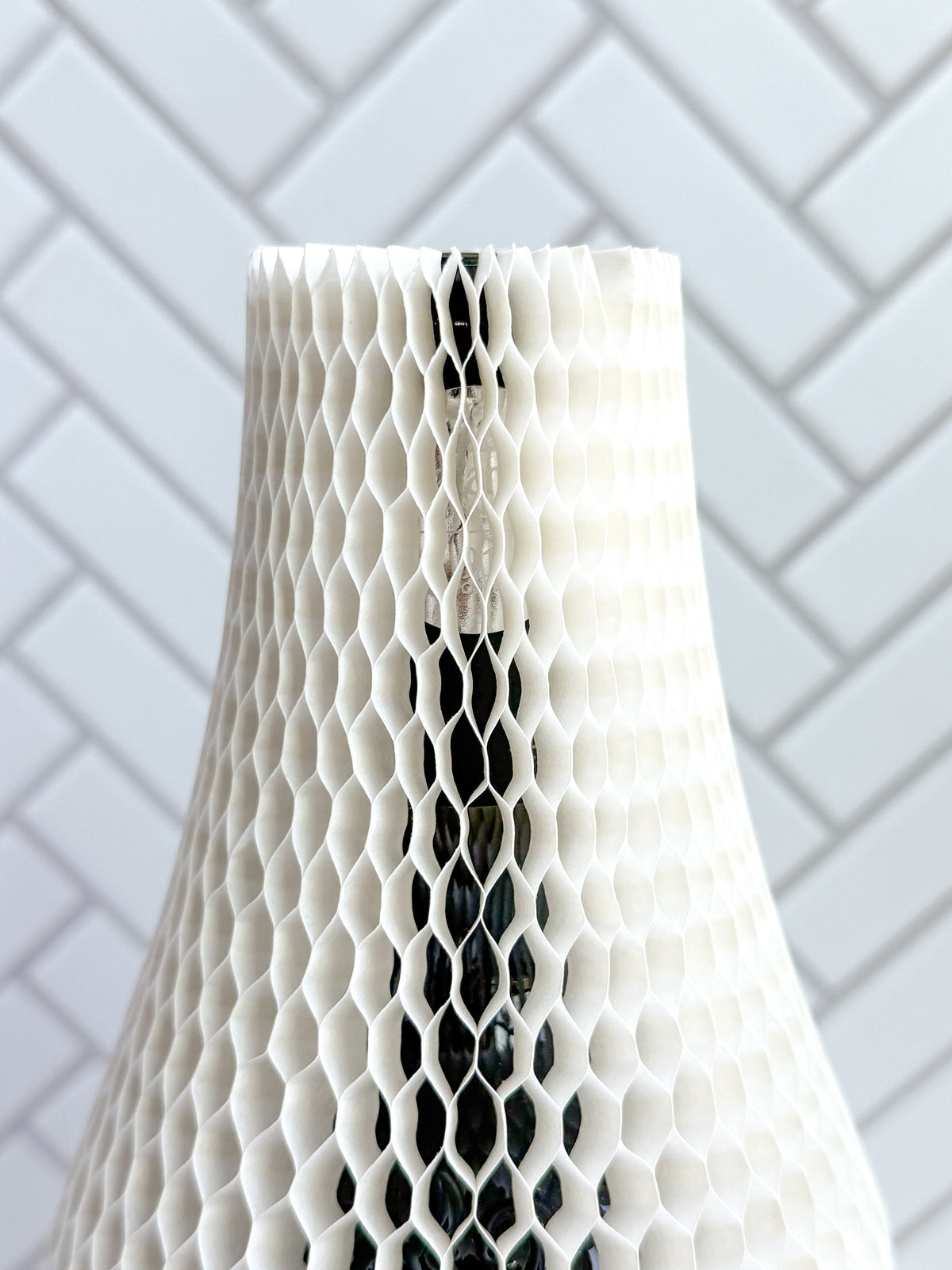 White Honeycomb Paper Sleeves Wholesale– 70gsm 90gsm, 4 Sizes, Eco-Friendly Protective Packaging for Bottles, Cosmetics & Glassware