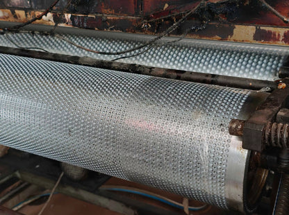 Bubble Wrap-Small Bubble–Lightweight Protective Packaging for Everyday Shipping & Surface Protection